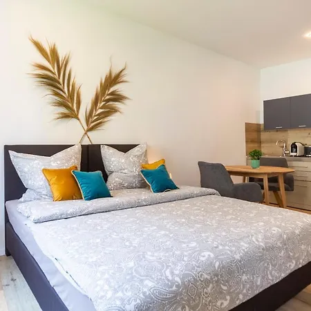 Apartment 10 *